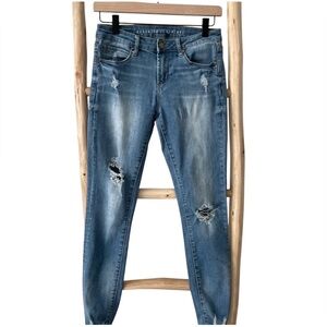 Articles of Society Distressed Blue Jeans Size 26